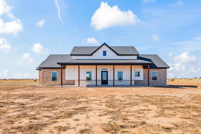 Front exterior — 14125 N F M 2378, Shallowater, TX 79363