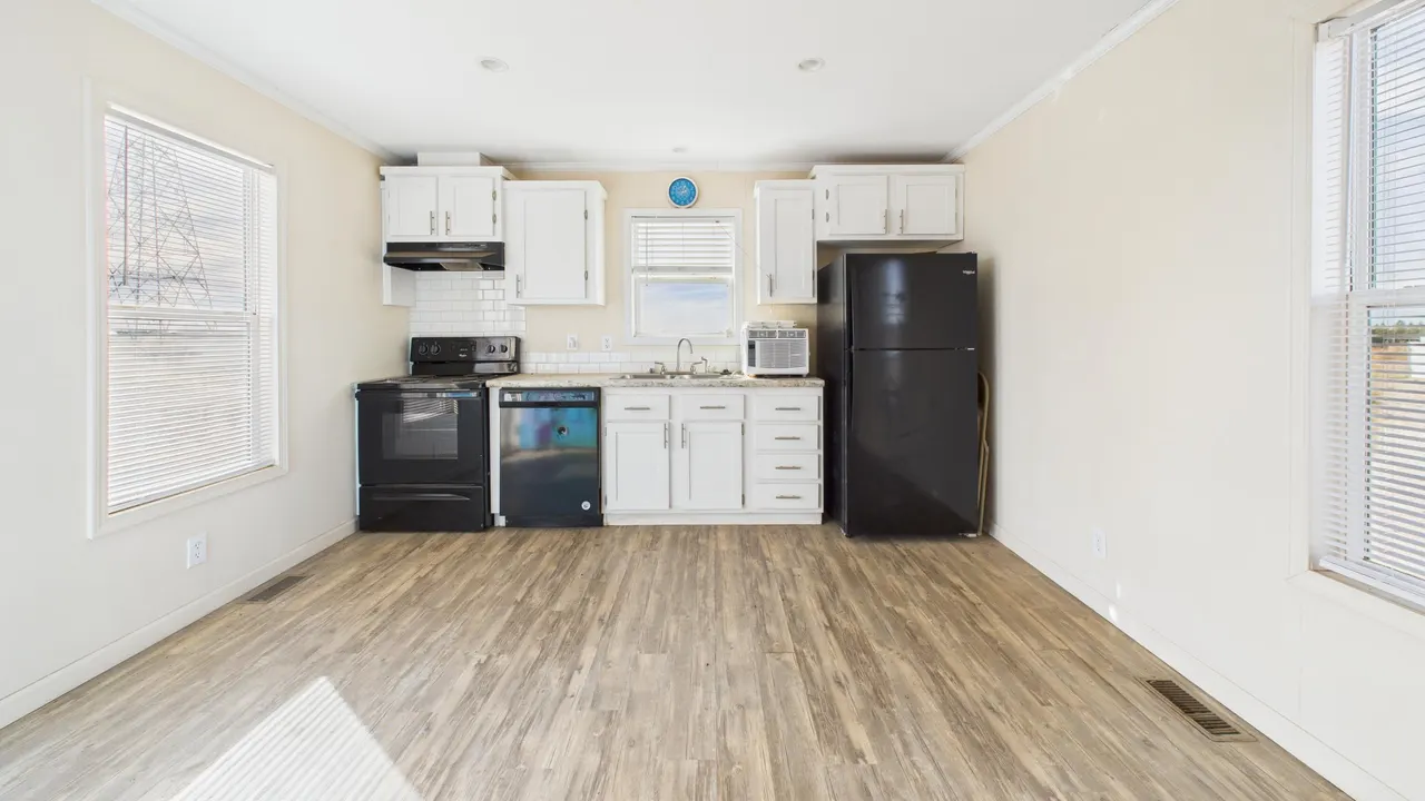 Photo 10 — 5706 E County Road 6300, Lubbock, TX 79403