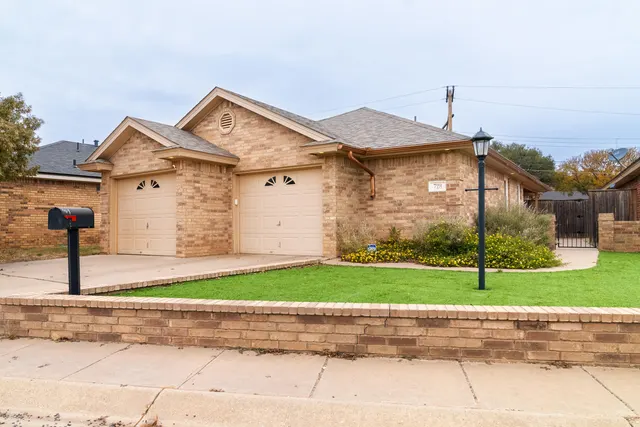 Front exterior — 728 9th Street, Wolfforth, TX 79382