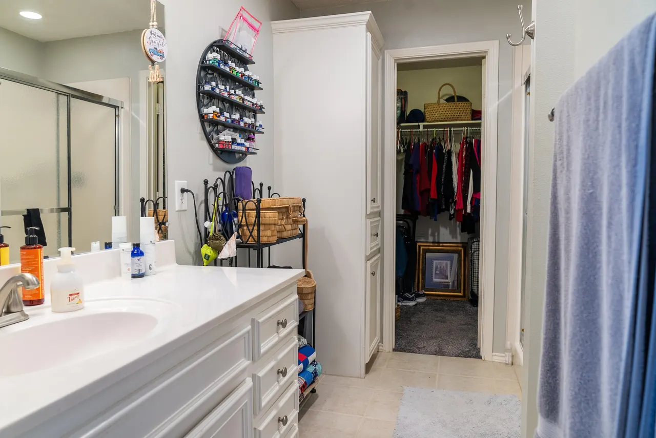 Photo 11 — 728 9th Street, Wolfforth, TX 79382