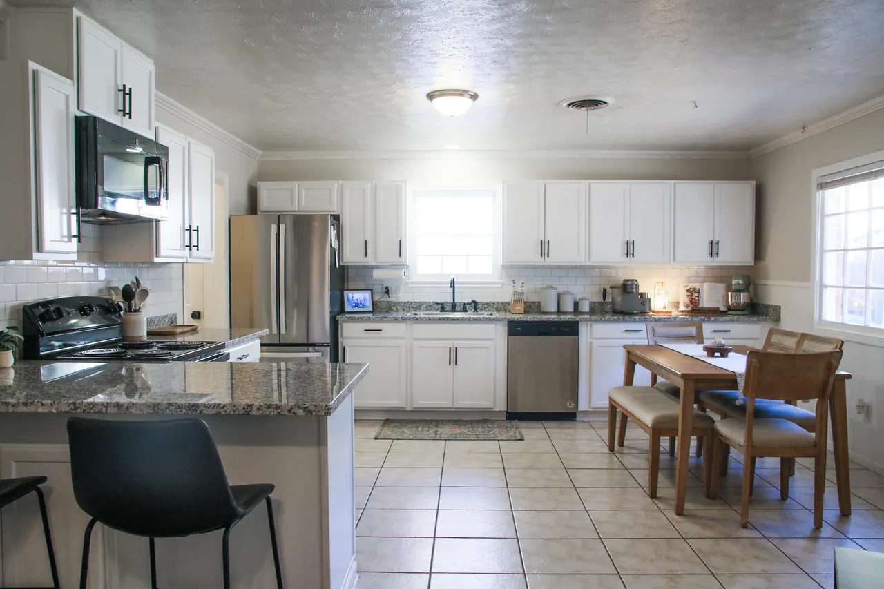 Photo 9 — 3306 61st Street, Lubbock, TX 79413