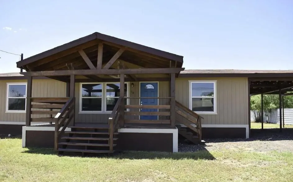 Front exterior — 107 Grant Street, Smyer, TX 79367