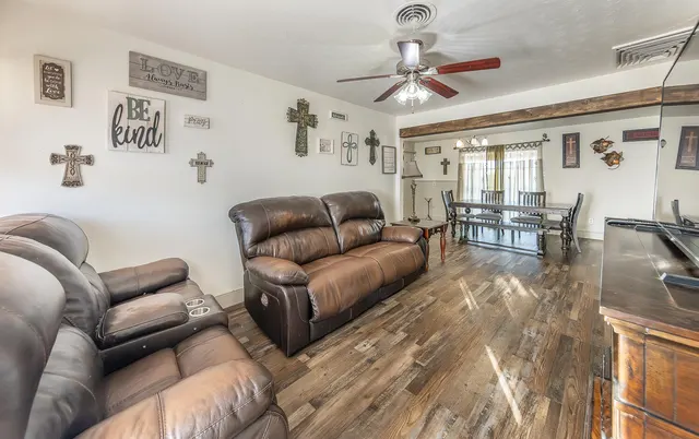 Photo 4 — 1710 43rd Street, Lubbock, TX 79412