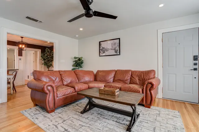 Photo 8 — 2116 25th Street, Lubbock, TX 79411