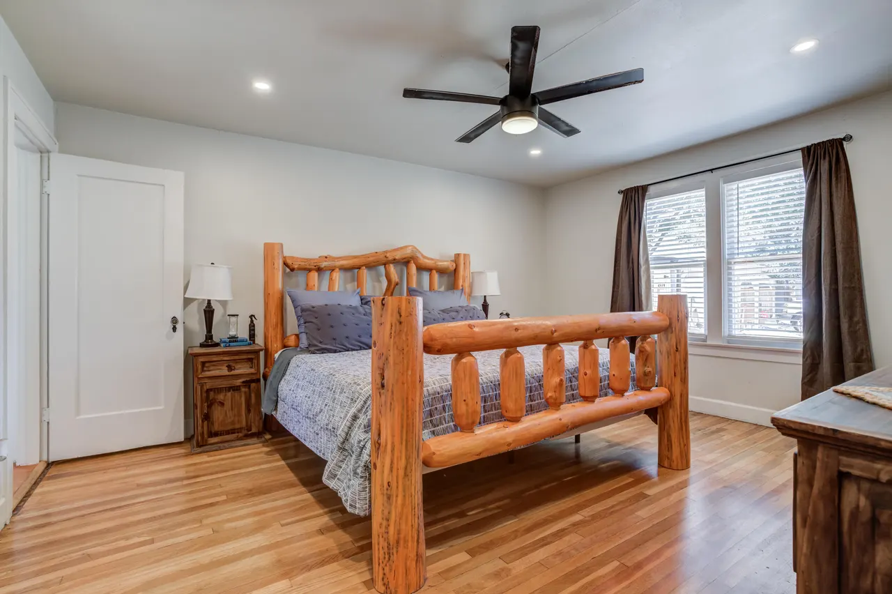 Photo 32 — 2116 25th Street, Lubbock, TX 79411