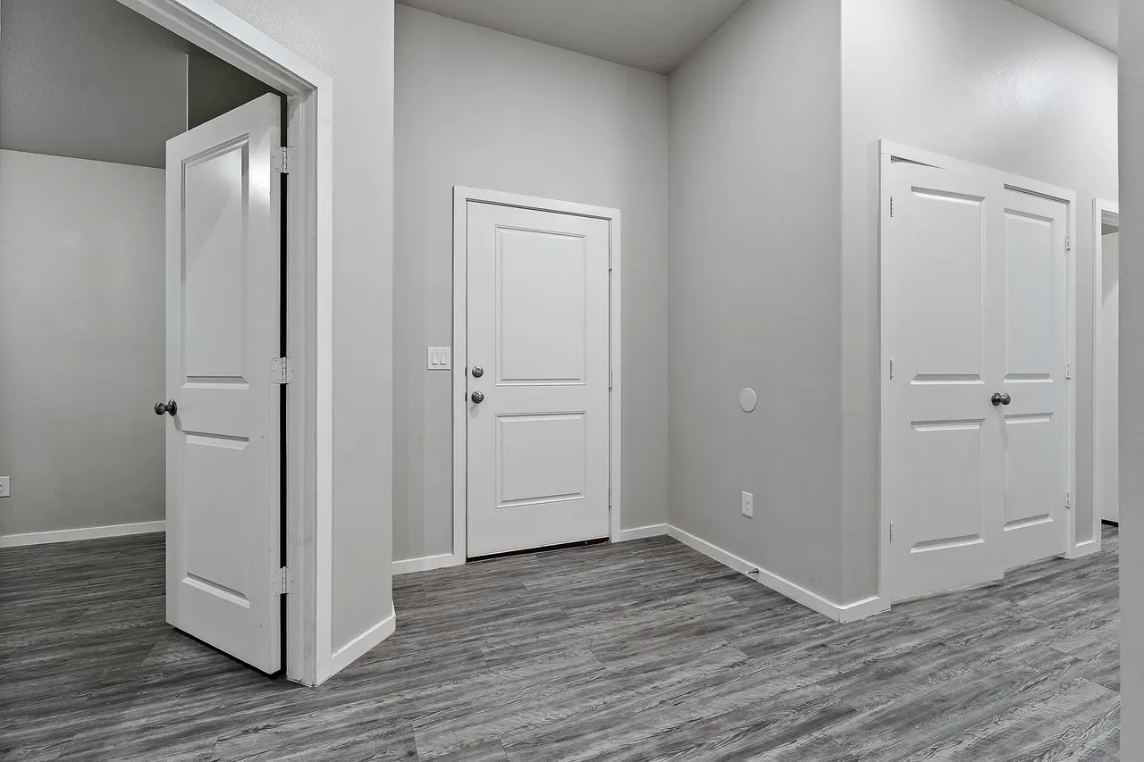 Photo 3 — 2120 N Avenue J # 1-2, Lubbock, TX 79403