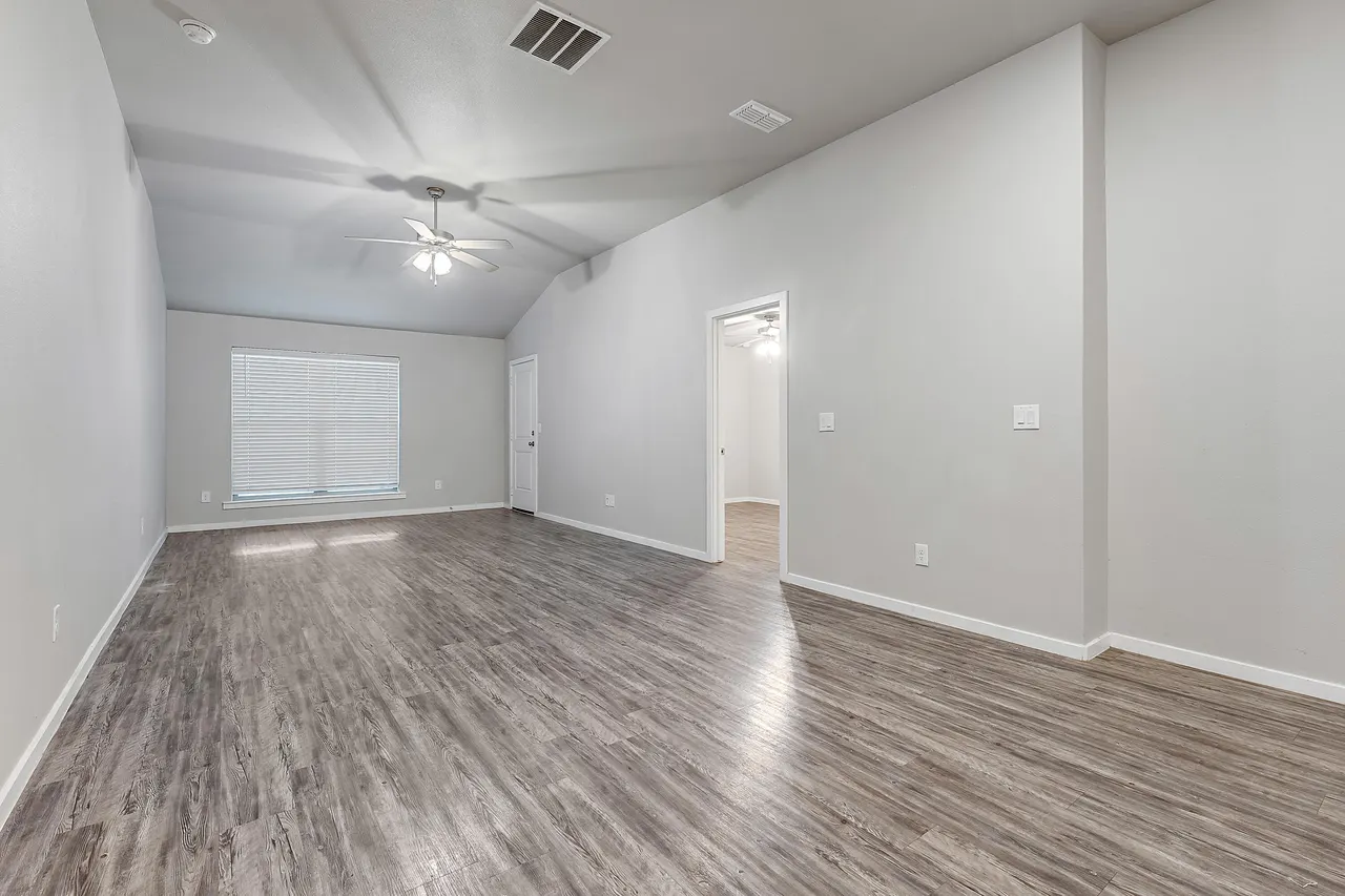 Photo 8 — 2120 N Avenue J # 1-2, Lubbock, TX 79403
