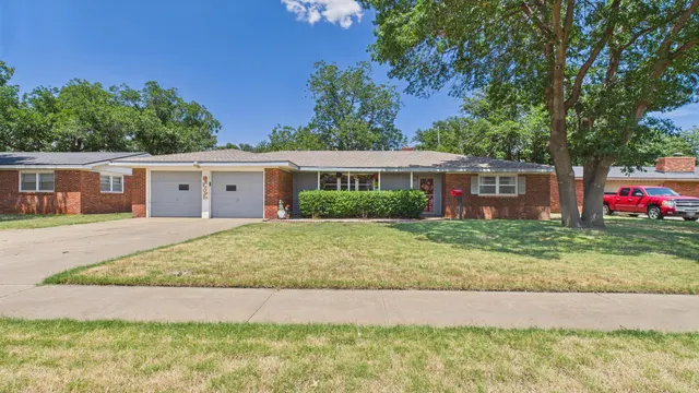 Front exterior — 2118 55th Street, Lubbock, TX 79412