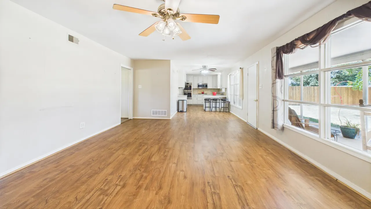 Photo 18 — 2118 55th Street, Lubbock, TX 79412