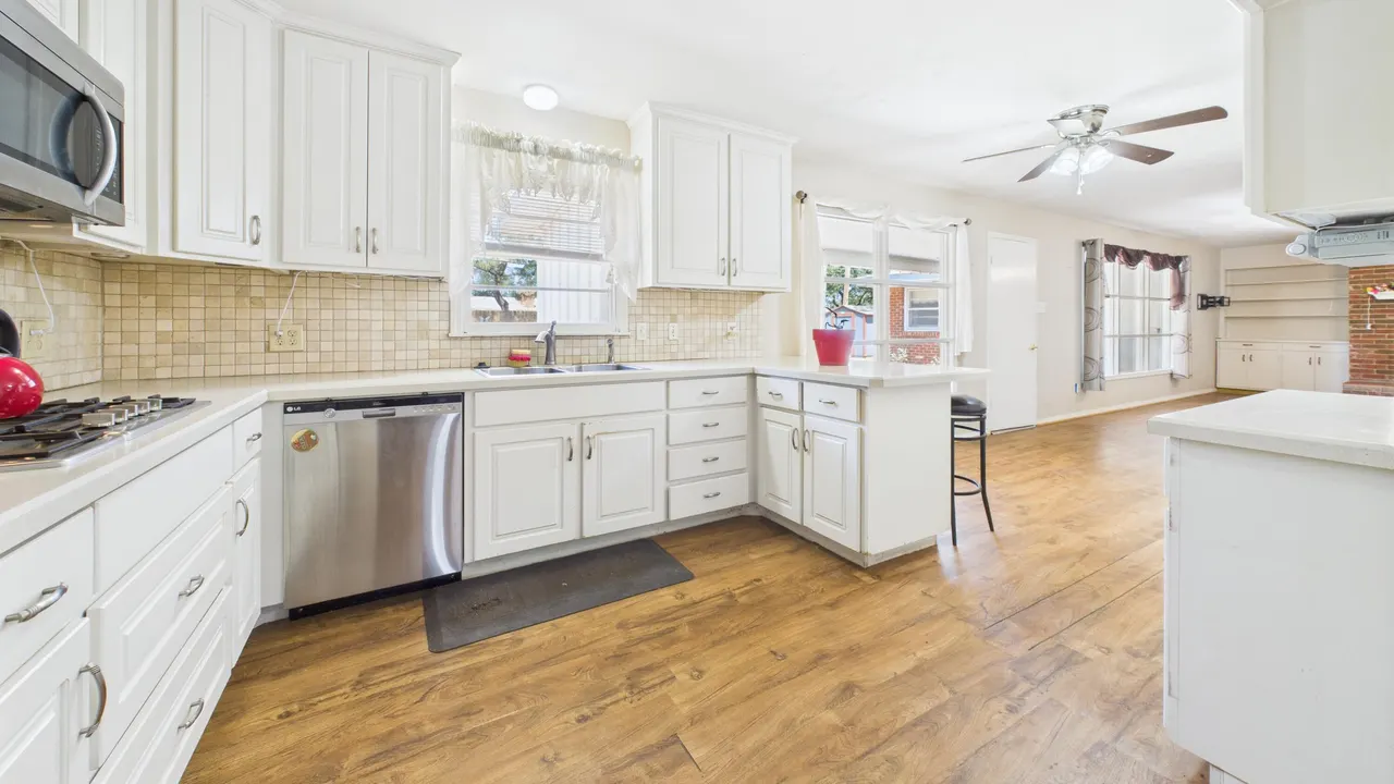 Photo 25 — 2118 55th Street, Lubbock, TX 79412