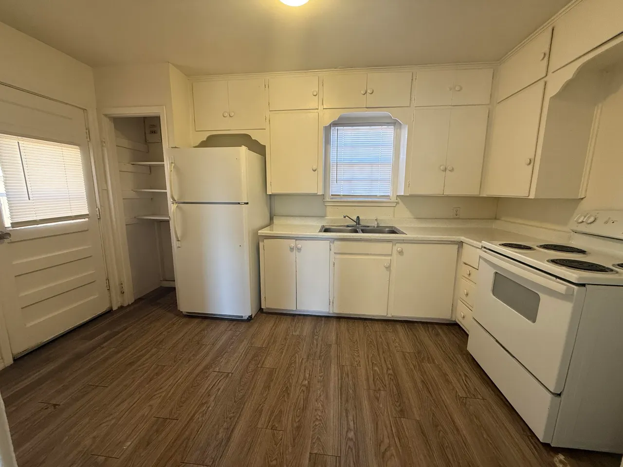 Photo 5 — 2008 36th Street, Lubbock, TX 79412