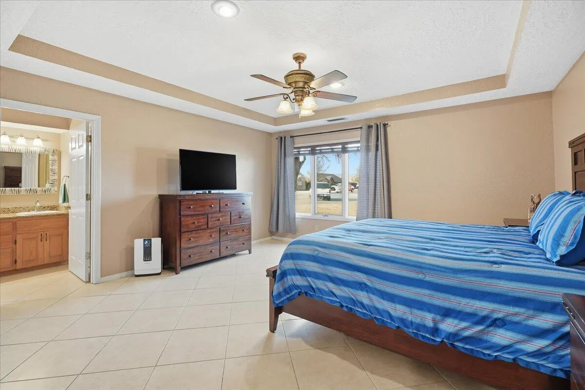 Photo 13 — 1102 Poplar Street, Levelland, TX 79336