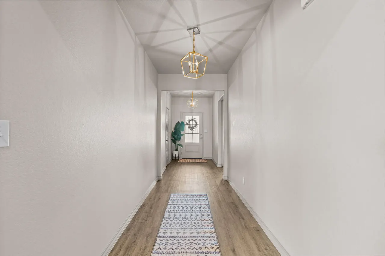 Photo 4 — 7613 61st Street, Lubbock, TX 79407