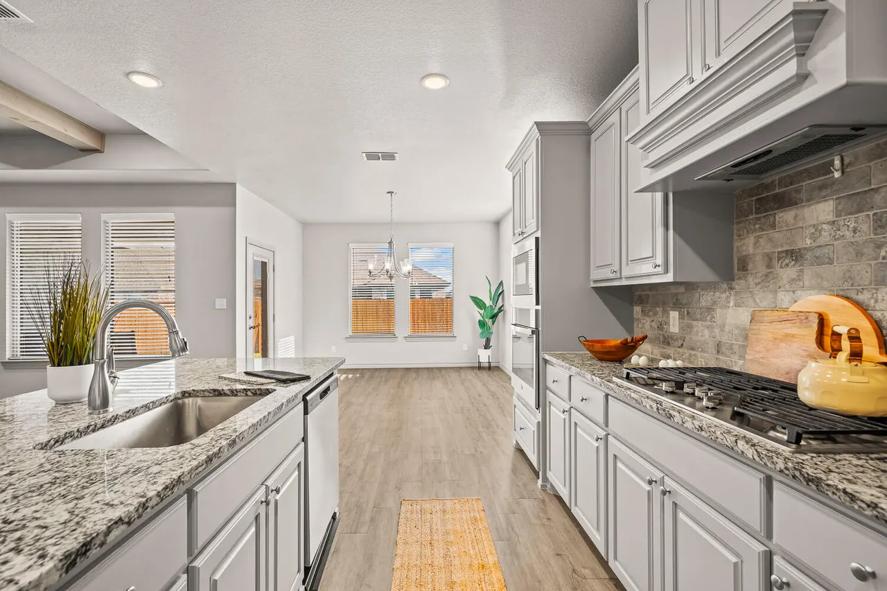 Photo 9 — 7613 61st Street, Lubbock, TX 79407