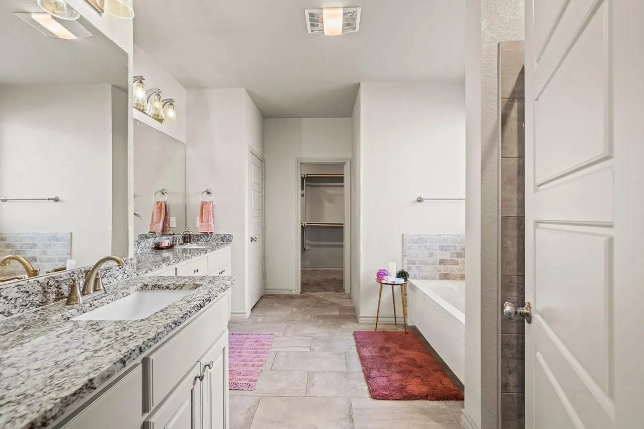 Photo 15 — 7613 61st Street, Lubbock, TX 79407