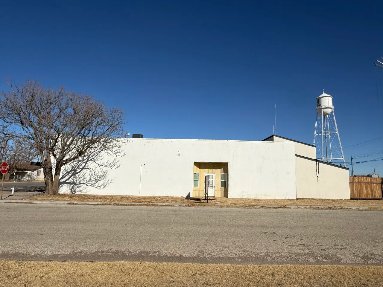Photo 3 — 218 Main Street, Idalou, TX 79329