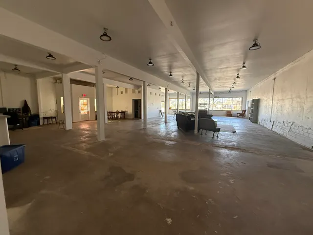 Photo 8 — 218 Main Street, Idalou, TX 79329