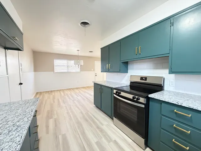 Photo 8 — 509 N Ballard Street, Brownfield, TX 79316