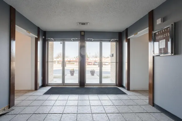 Photo 5 — 1809 34th Street, Lubbock, TX 79411