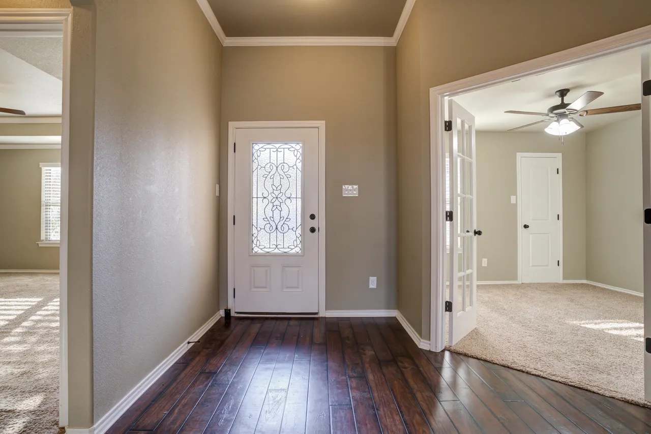 Photo 4 — 12205 Norfolk Avenue, Lubbock, TX 79424
