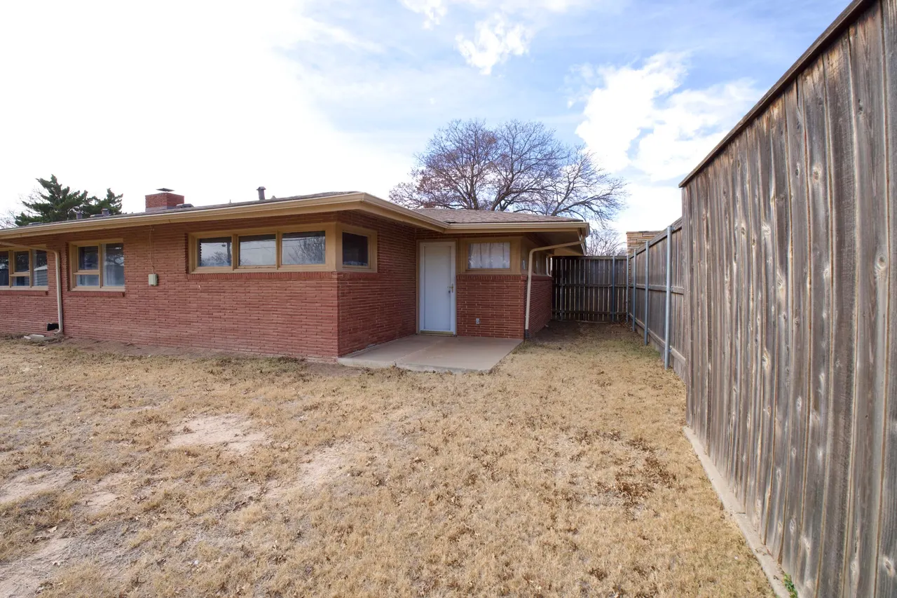 Photo 22 — 730 S 17th Street, Slaton, TX 79364