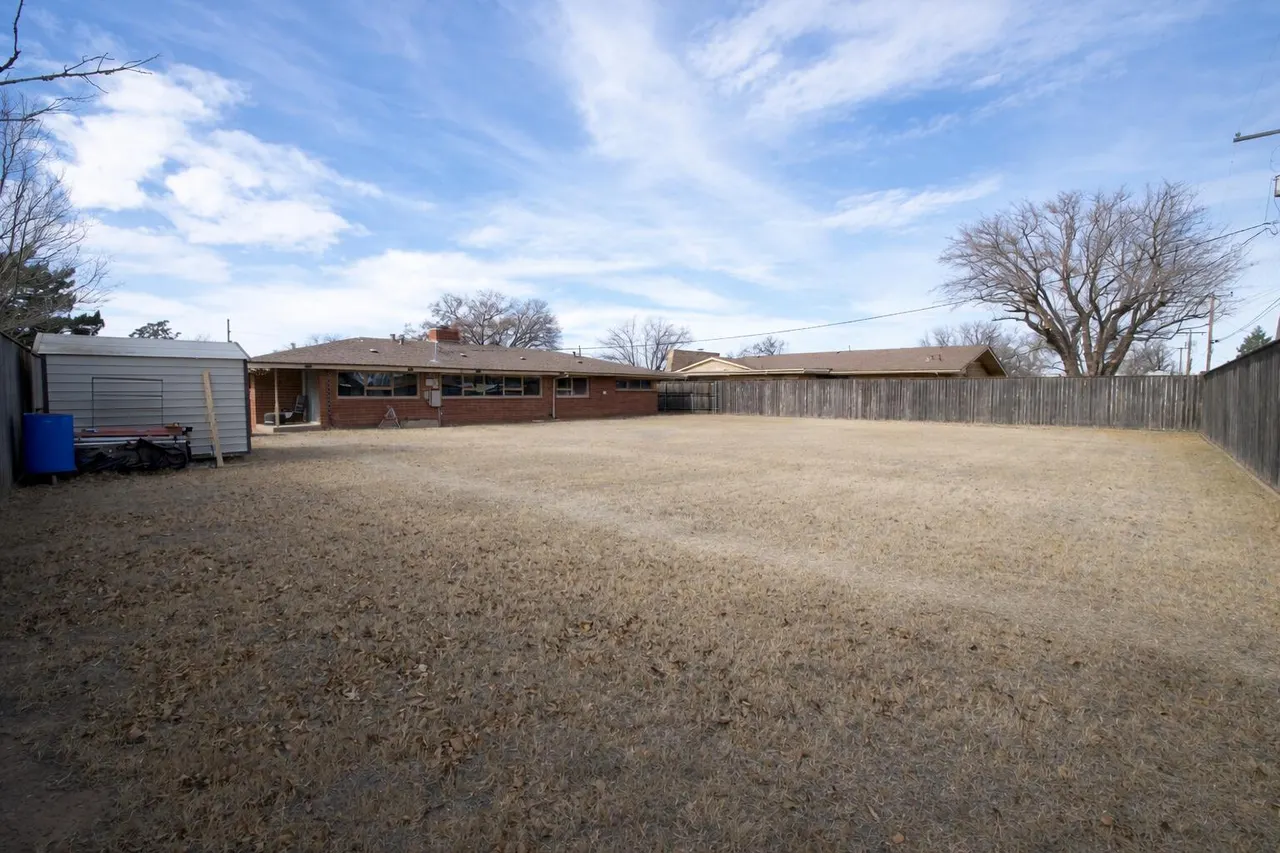 Photo 20 — 730 S 17th Street, Slaton, TX 79364