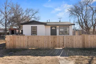 Sold home at 206 W 4th Street