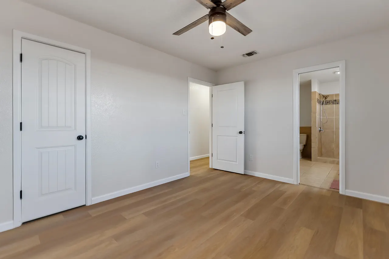 Photo 12 — 726 11th Street, Wolfforth, TX 79382