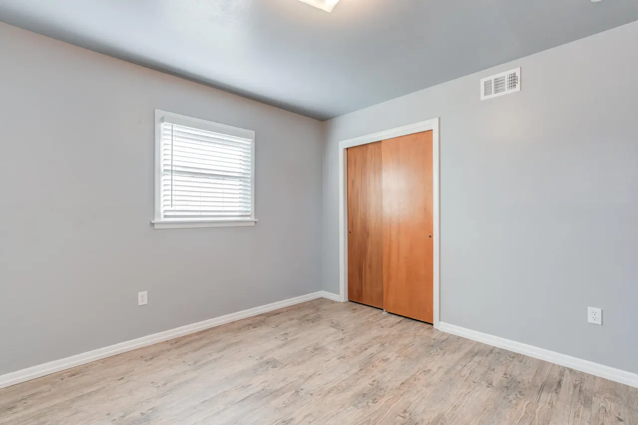 Photo 13 — 2806 60th Street, Lubbock, TX 79413