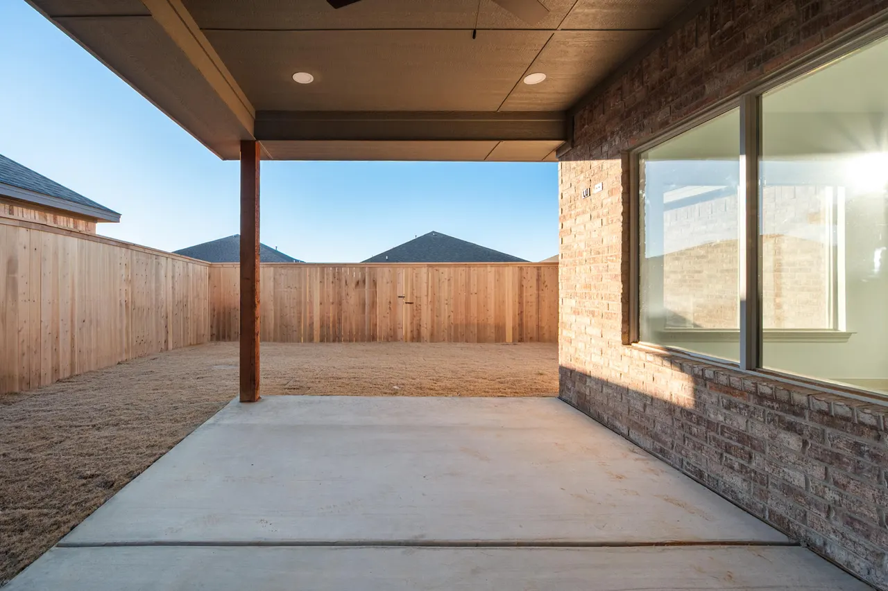Photo 26 — 1426 15th Street, Shallowater, TX 79363