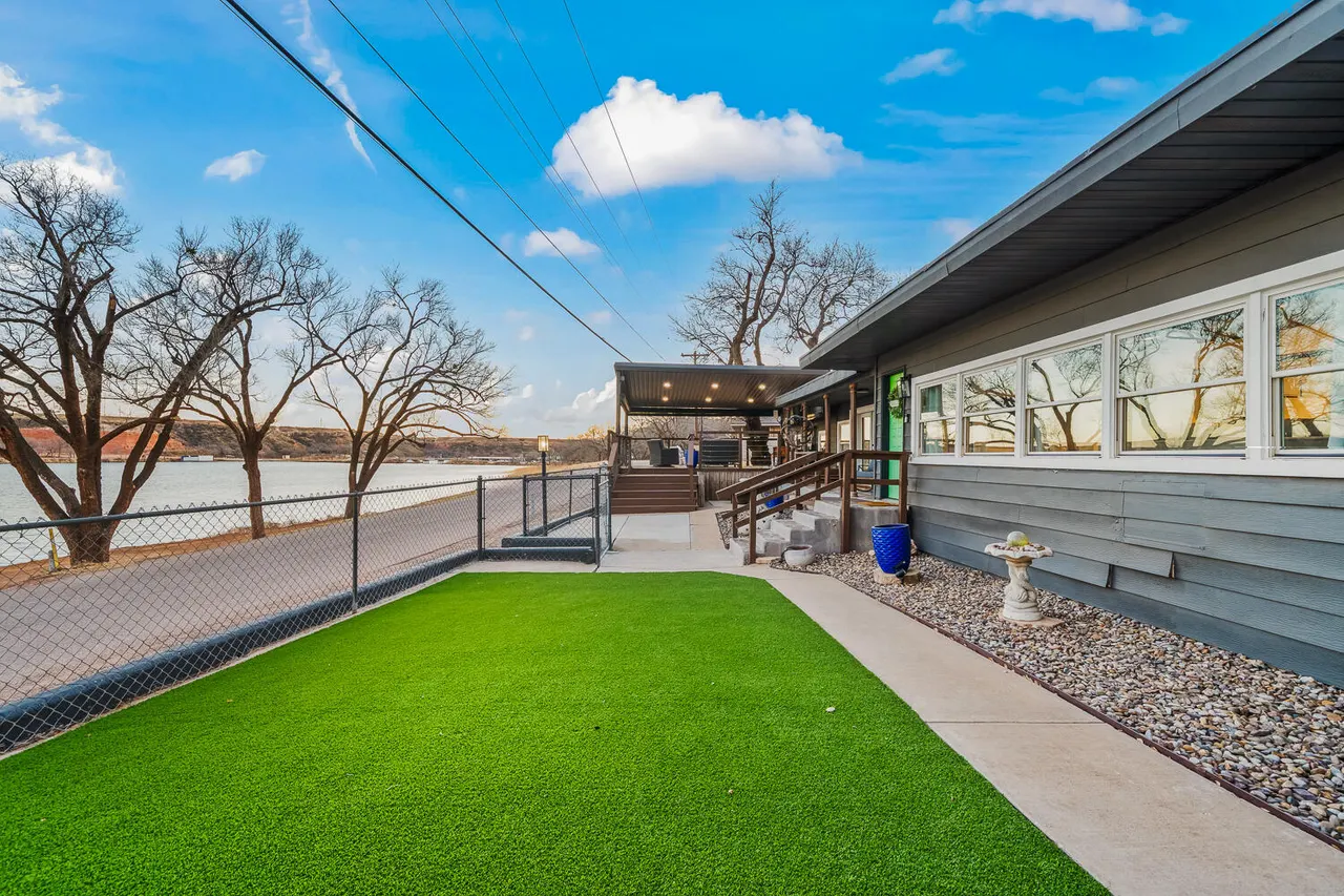 Photo 79 — 122 Pony Express Trail, Lubbock, TX 79404