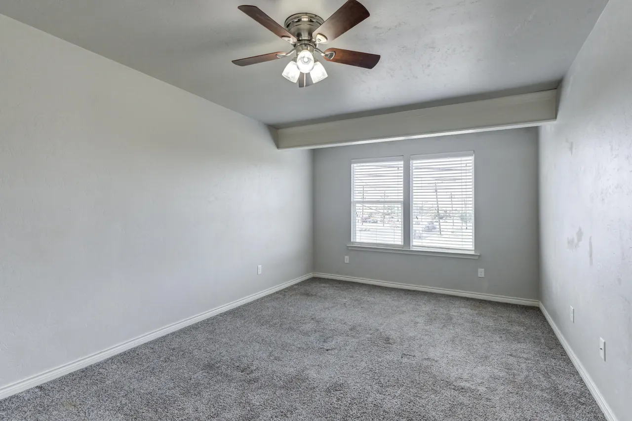 Photo 24 — 4320 52nd Street, Lubbock, TX 79413