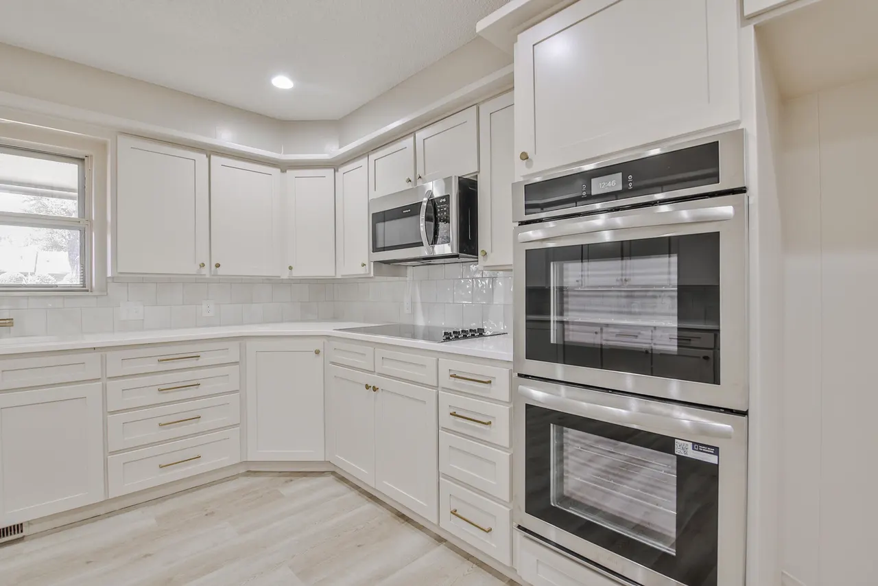 Photo 12 — 2102 S 4th Street, Lamesa, TX 79331