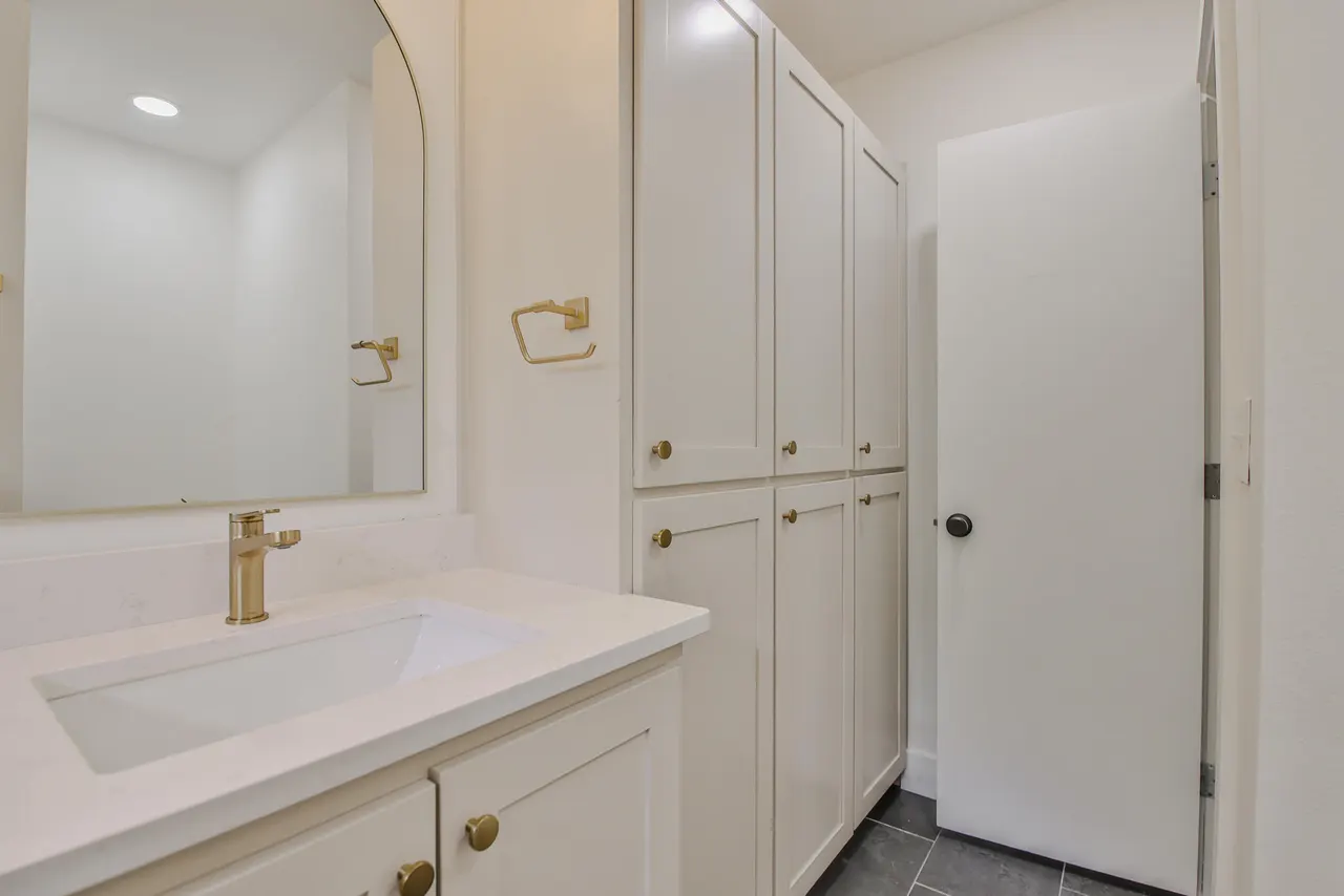 Photo 33 — 2102 S 4th Street, Lamesa, TX 79331