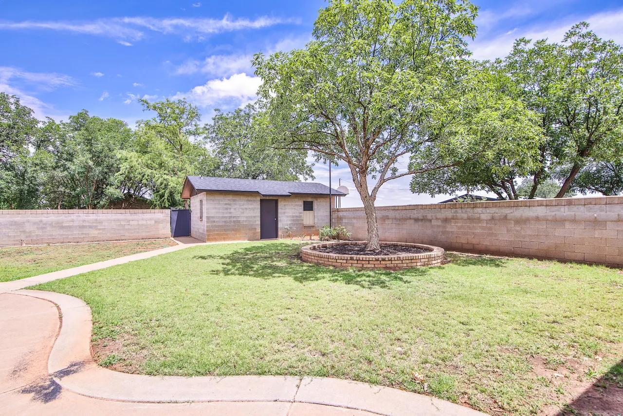 Photo 48 — 2102 S 4th Street, Lamesa, TX 79331
