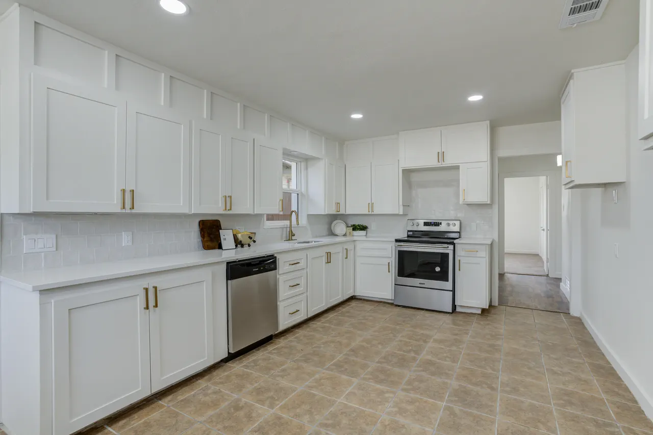 Photo 20 — 4303 47th Street, Lubbock, TX 79413