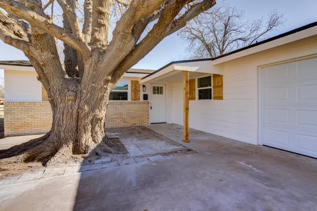 Photo 3 — 4303 47th Street, Lubbock, TX 79413