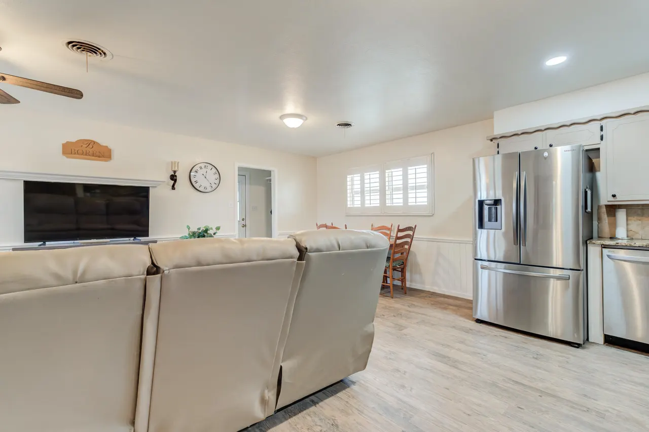 Photo 15 — 2141 71st Street, Lubbock, TX 79412
