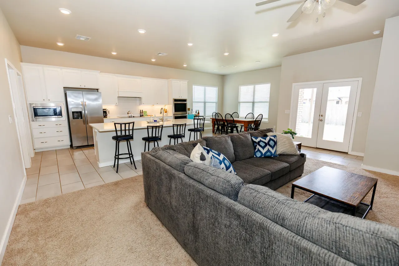 Photo 3 — 7419 29th Street, Lubbock, TX 79407