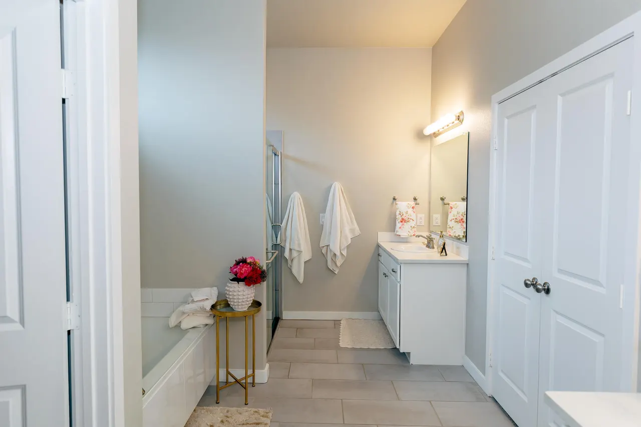 Photo 10 — 7419 29th Street, Lubbock, TX 79407