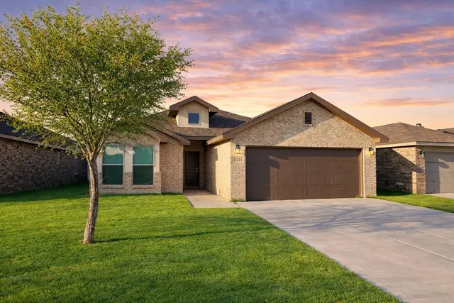 Photo 3 — 3014 Valencia Avenue, Lubbock, TX 79407