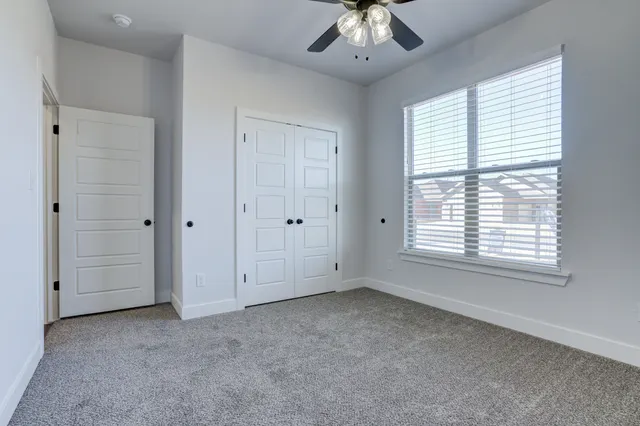 Photo 8 — 5901 Viola Avenue, Lubbock, TX 79407