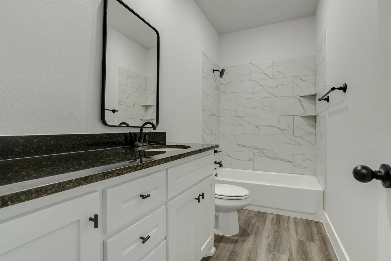 Photo 10 — 5901 Viola Avenue, Lubbock, TX 79407