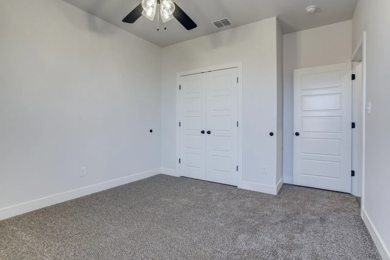 Photo 12 — 5901 Viola Avenue, Lubbock, TX 79407