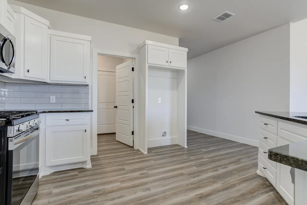 Photo 19 — 5901 Viola Avenue, Lubbock, TX 79407