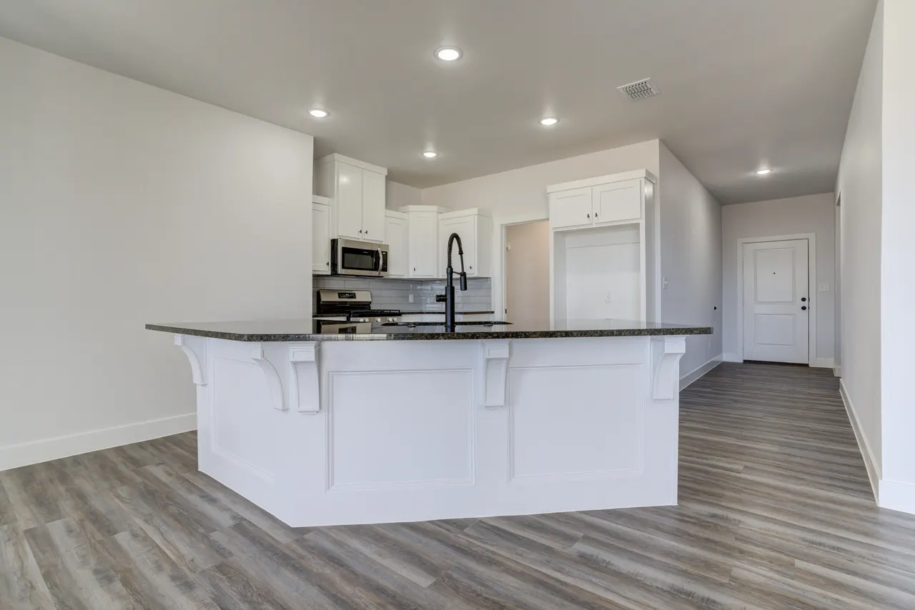 Photo 21 — 5901 Viola Avenue, Lubbock, TX 79407