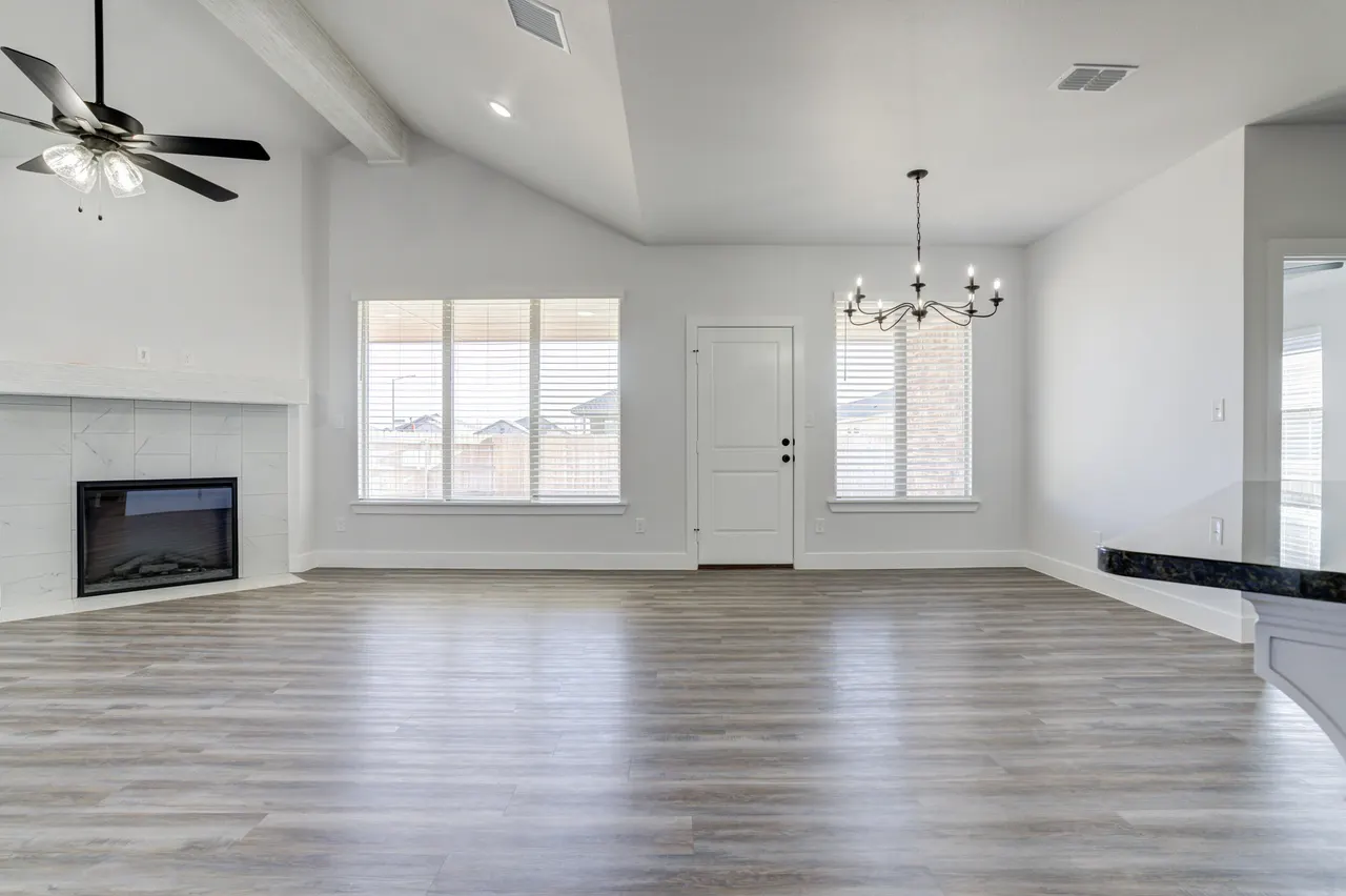 Photo 22 — 5901 Viola Avenue, Lubbock, TX 79407