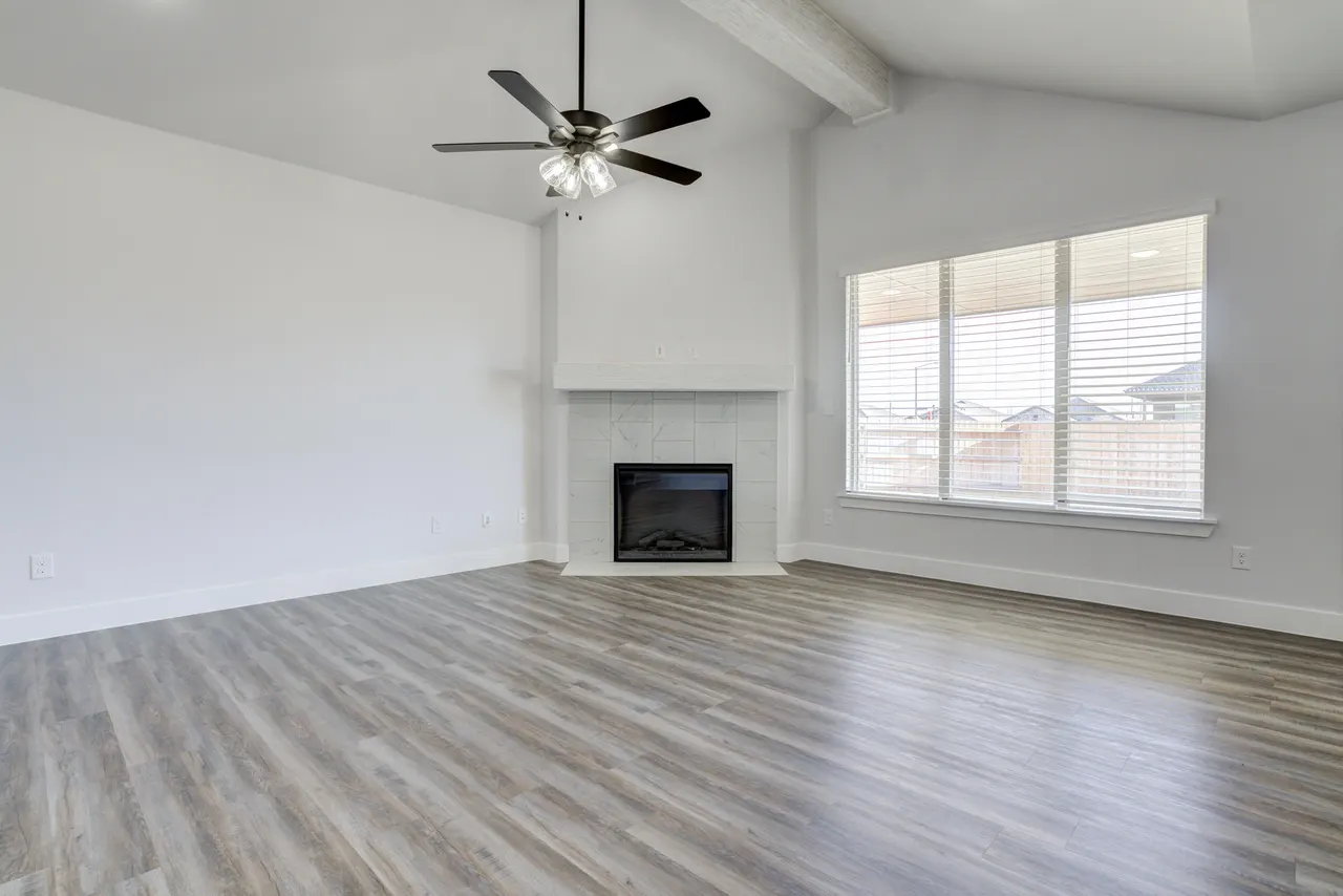 Photo 23 — 5901 Viola Avenue, Lubbock, TX 79407