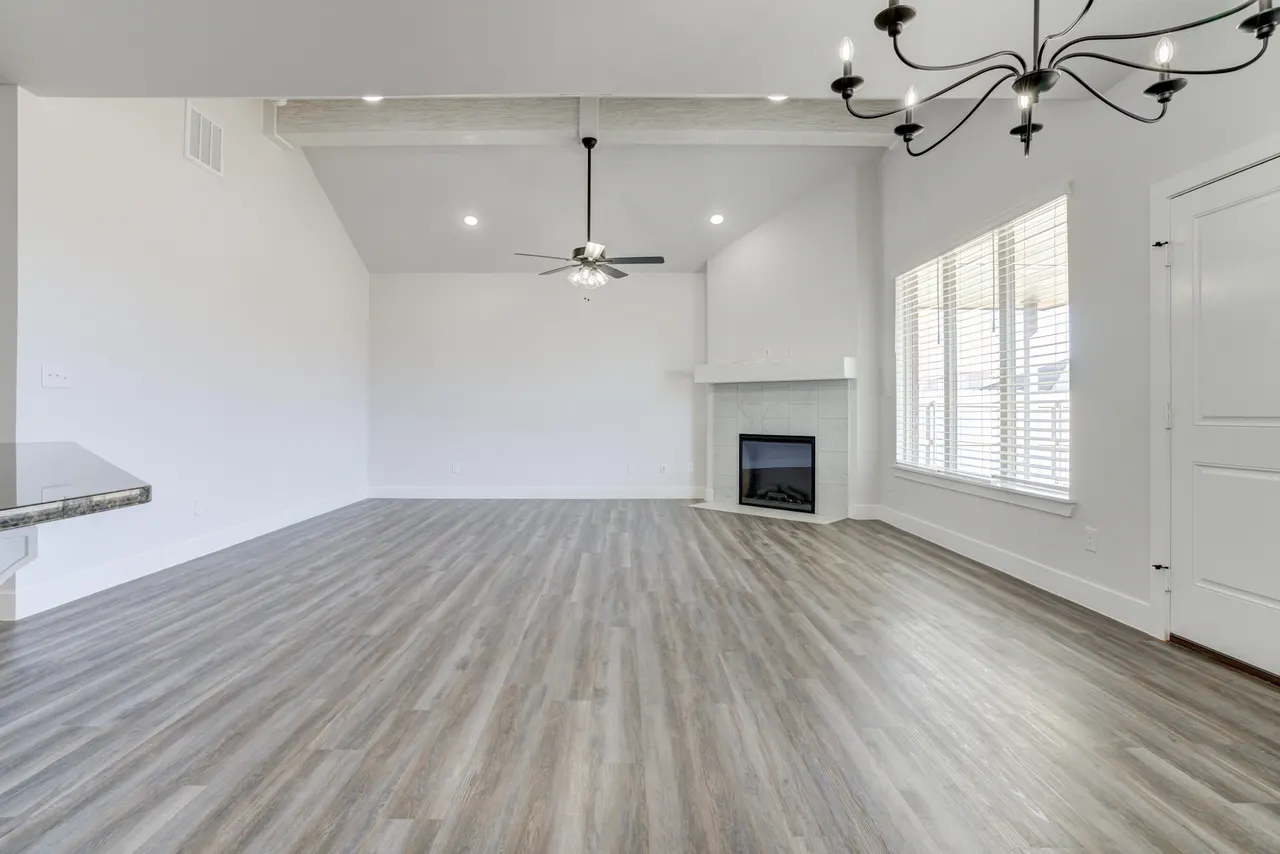 Photo 32 — 5901 Viola Avenue, Lubbock, TX 79407