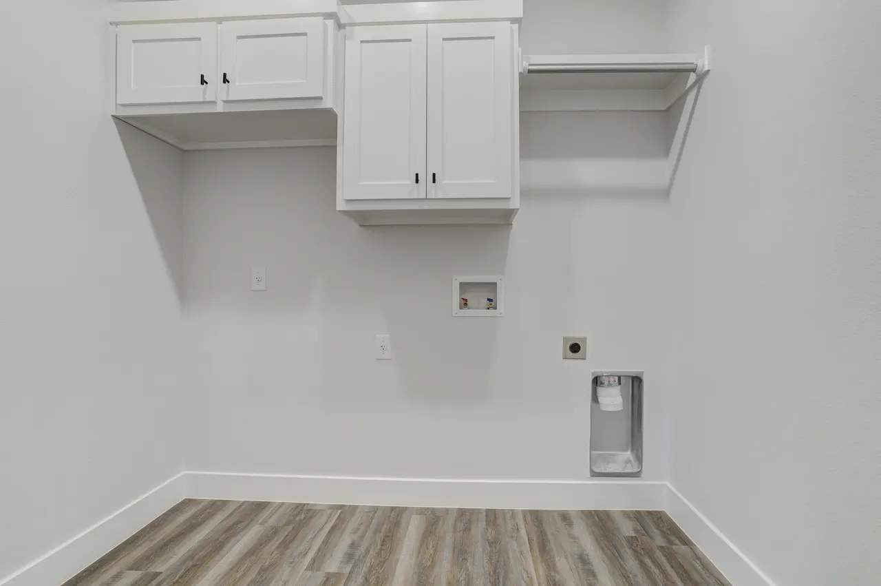 Photo 9 — 5810 Viola Avenue, Lubbock, TX 79407